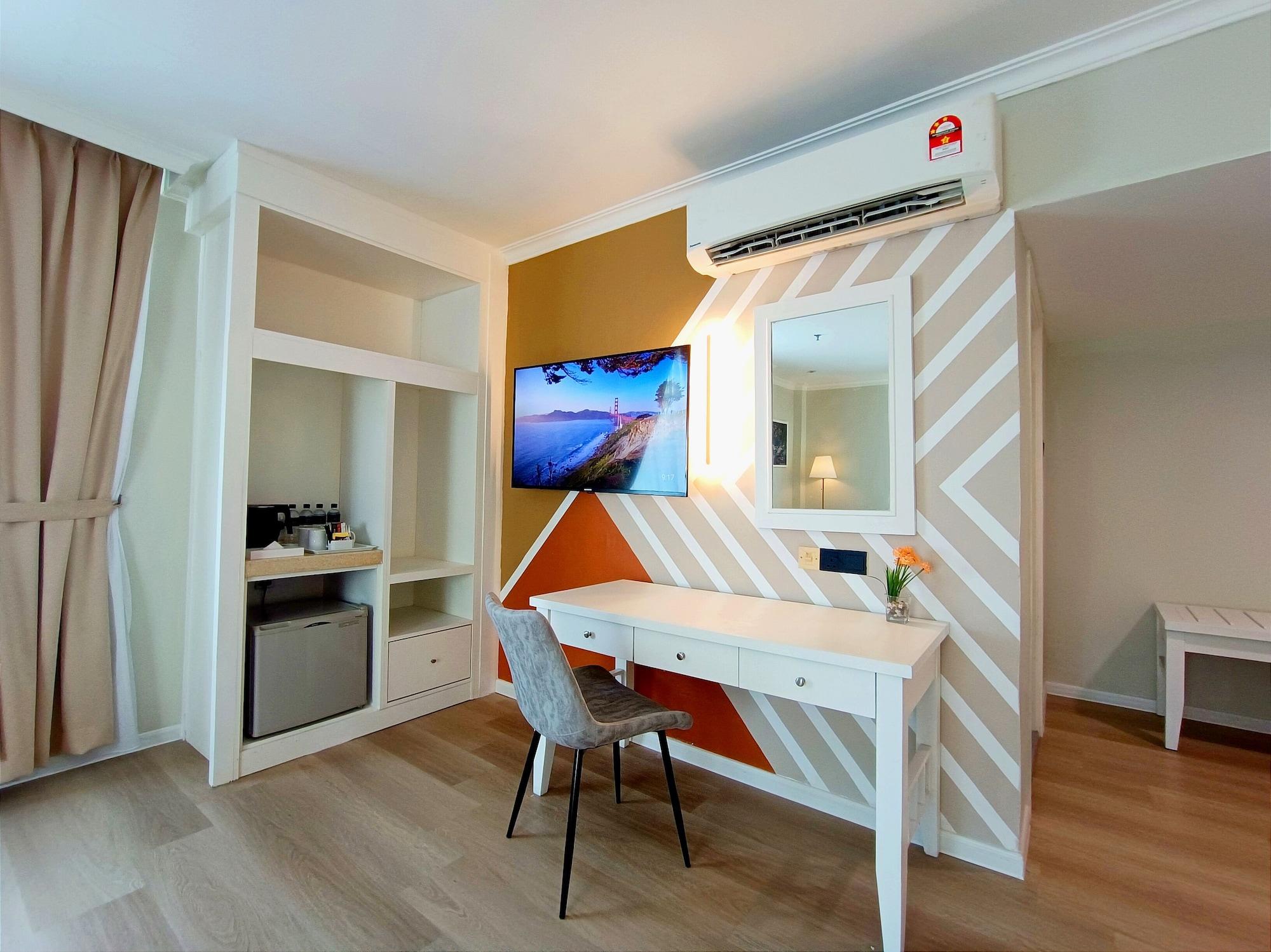Raia Penang Hotel 3*