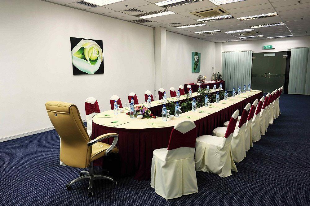Raia Penang Hotel 3*